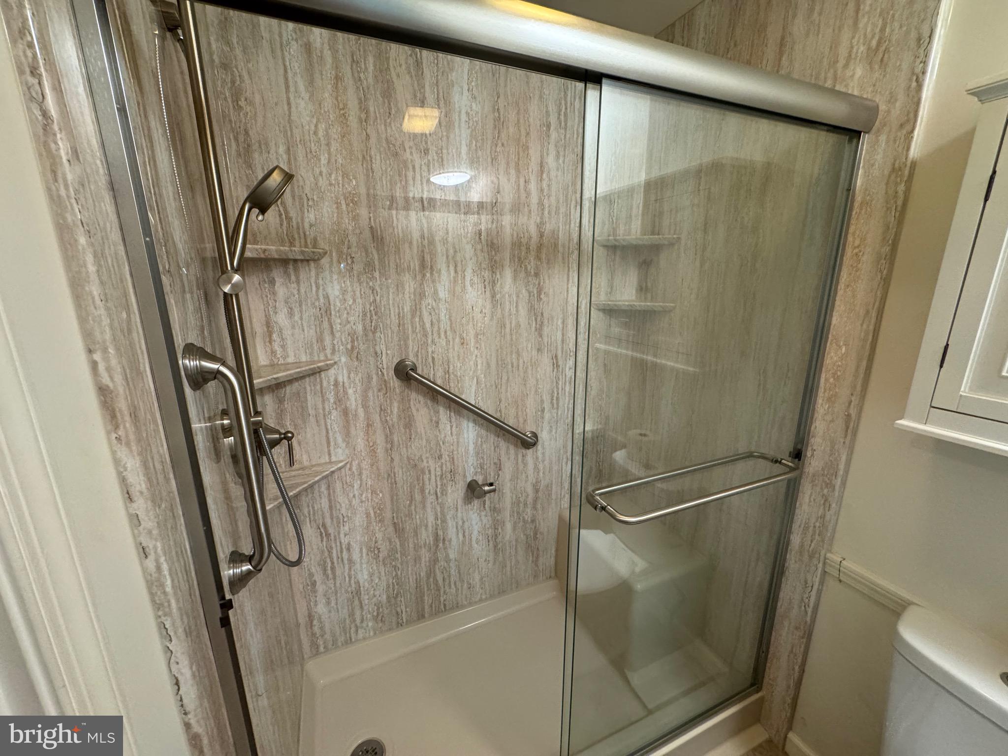 2034 Wexford Road Palmyra, PA 17078 - Photo 9 of 18 Full bath