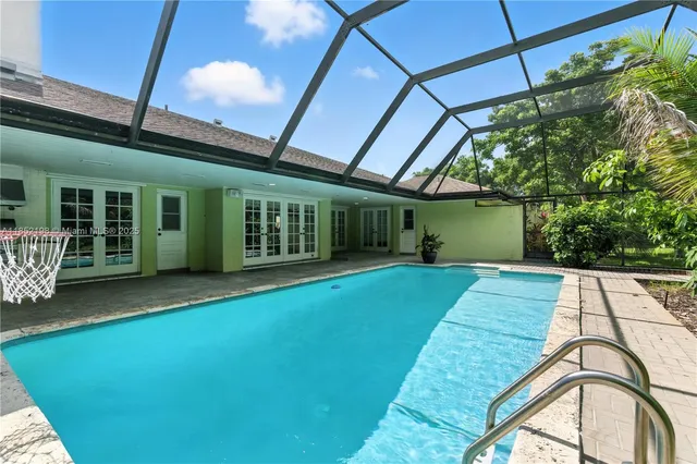 a view of outdoor space