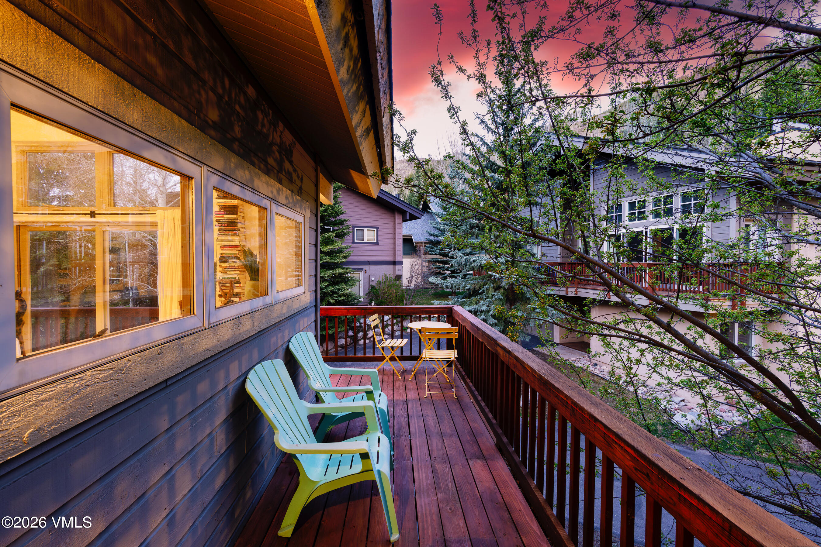 2782 Kinnickinnick Road, Unit 9B Vail, CO 81657 - Photo 18 of 30 2782B_Kinnikinnick_Road_080 copy