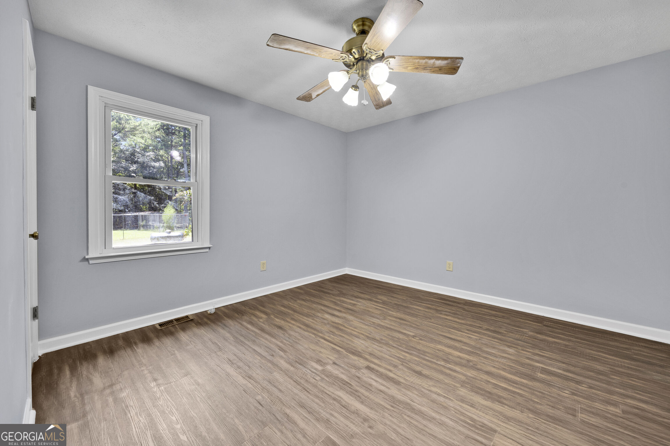 362 4 Points Road Jackson, GA 30233 - Photo 21 of 48 Gallery Image 21