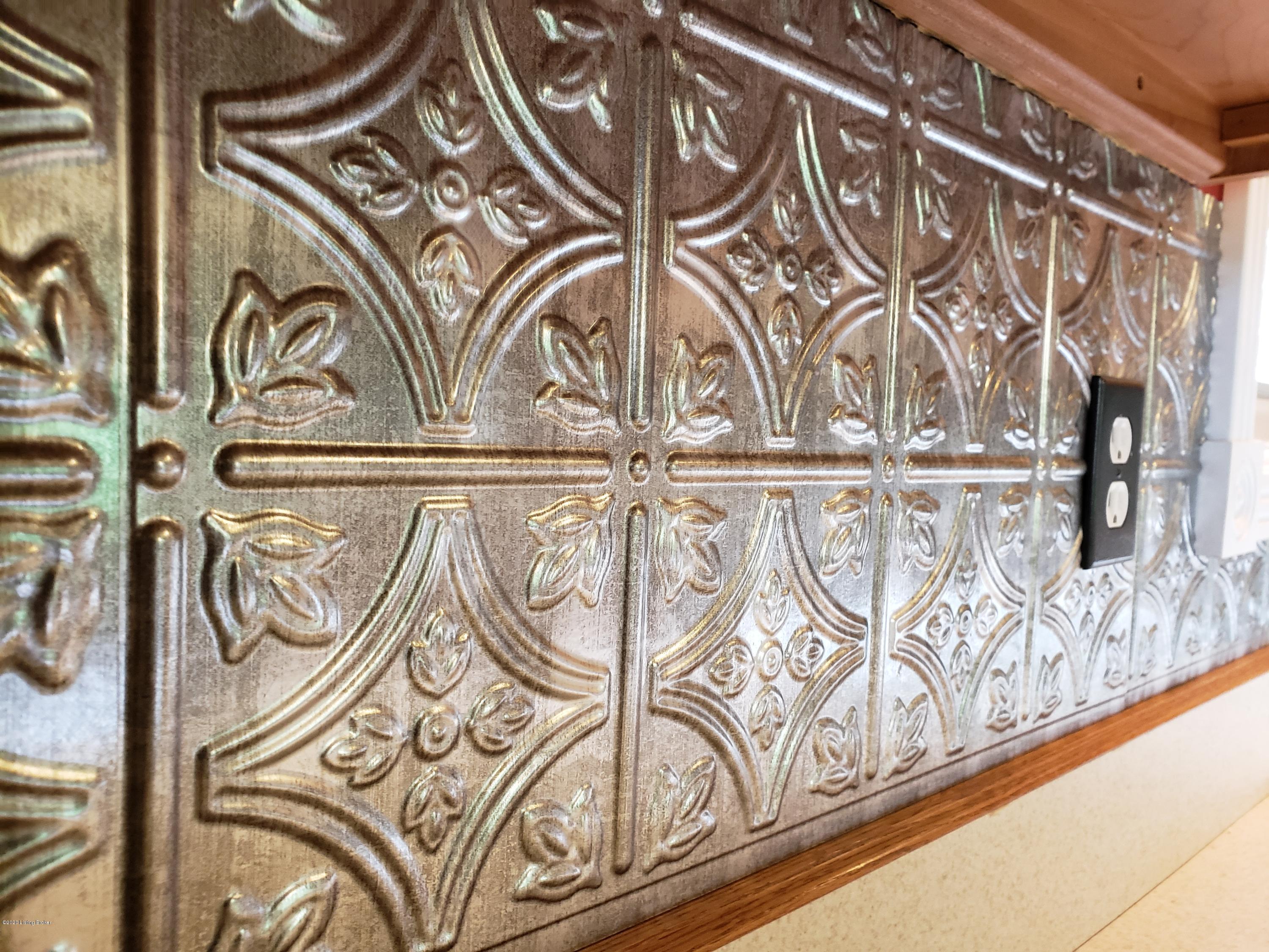 2607 Croake Station Road Springfield, KY 40069 - Photo 10 of 30 2607 KITCH BACK SPLASH