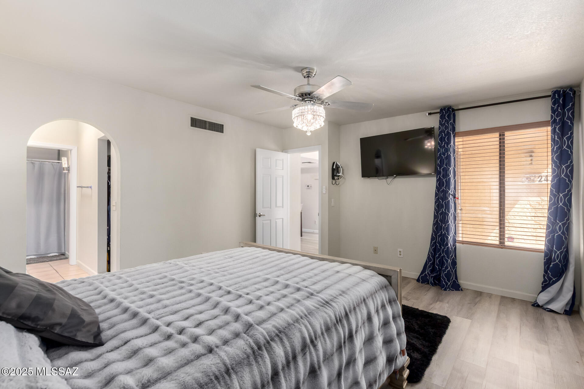 8271 North Oracle Road, Unit 243 Tucson, AZ 85704 - Photo 17 of 27 Gallery Image 17