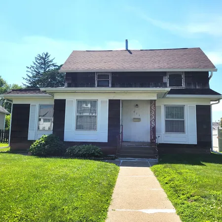 $85,000 | 411 39th Street, Moline, IL 61265