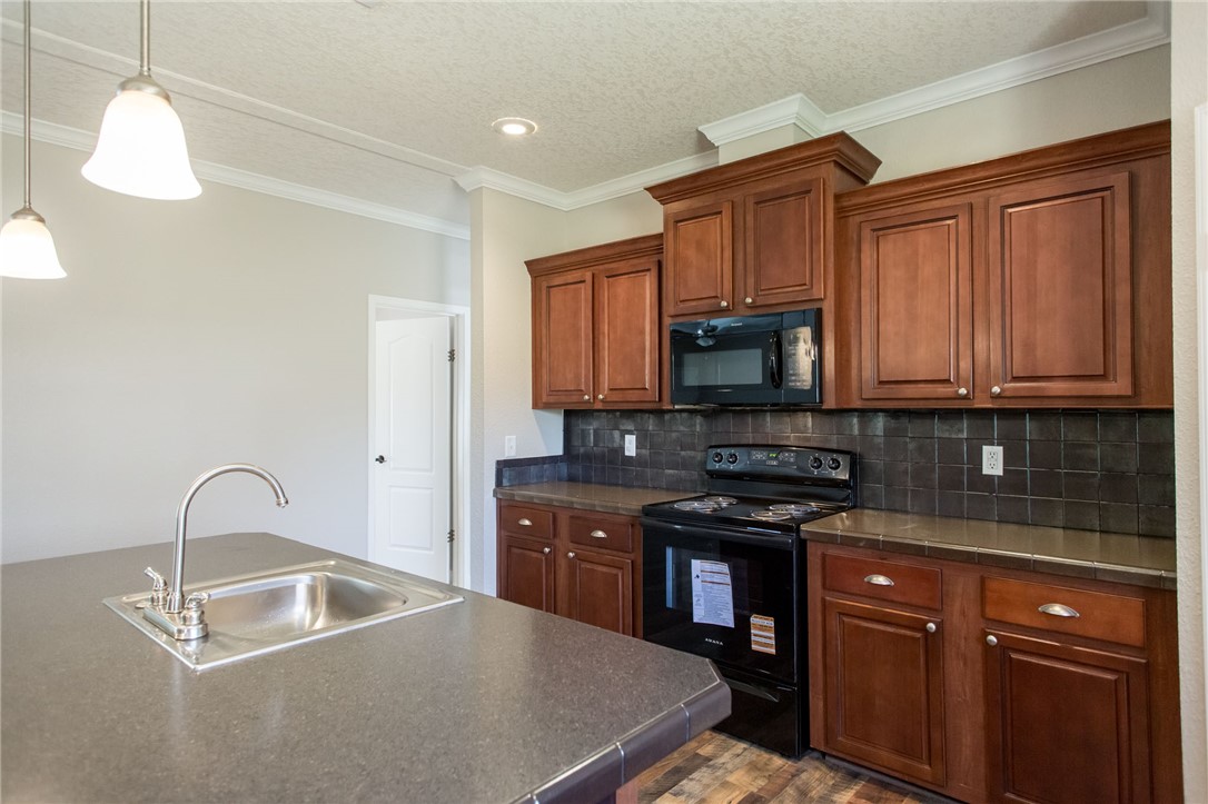 2734 Woodridge Road Waycross, GA 31503 - Photo 22 of 52