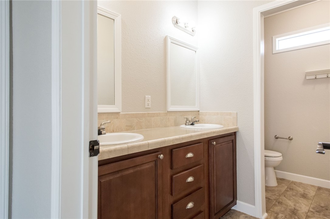 2734 Woodridge Road Waycross, GA 31503 - Photo 35 of 52