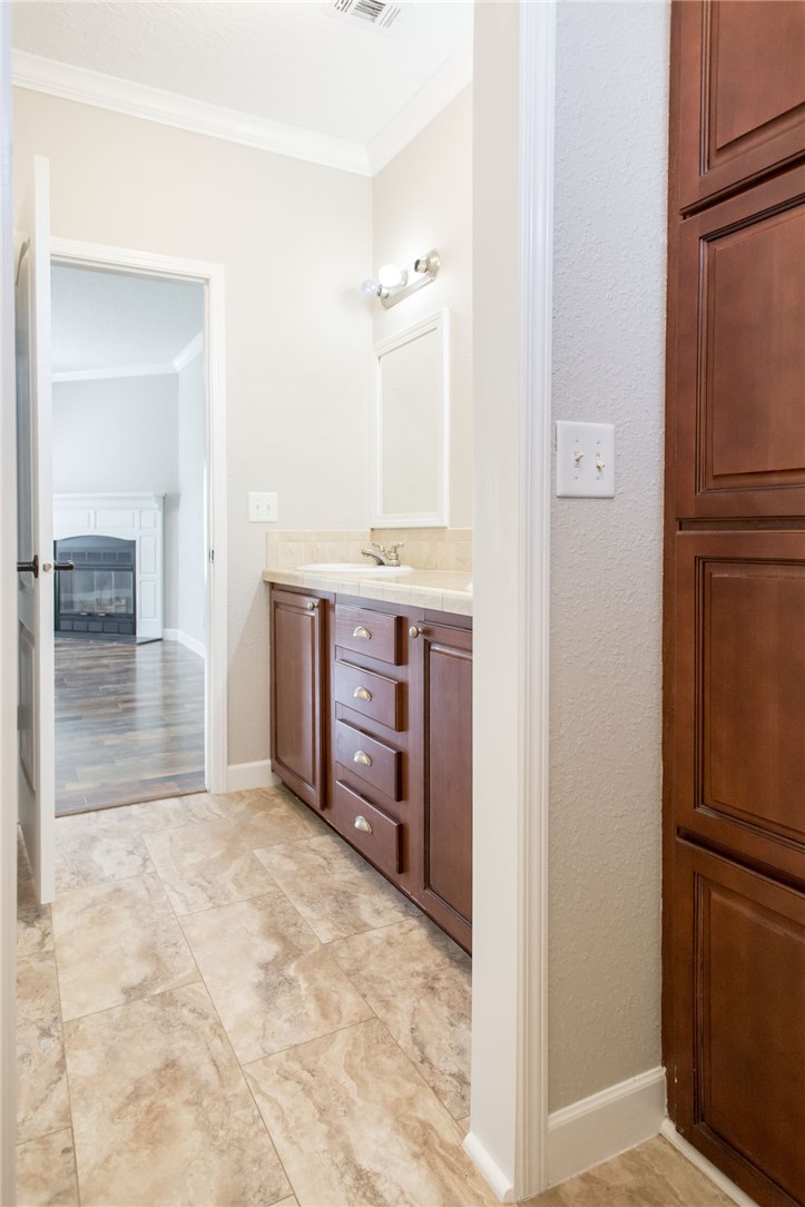 2734 Woodridge Road Waycross, GA 31503 - Photo 39 of 52