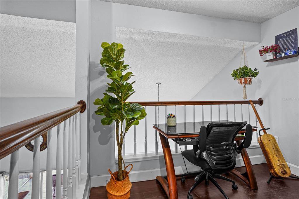 2619 Rangeley Court Orlando, FL 32835 - Photo 38 of 59 a vase of flowers sitting on a table