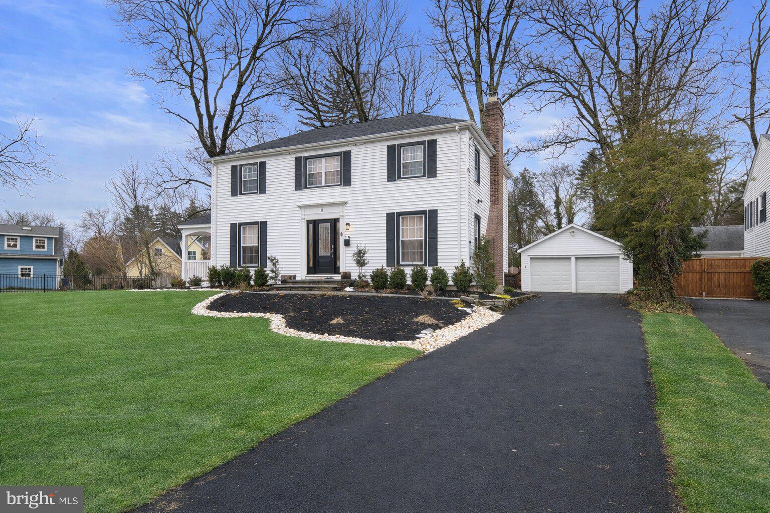 11 Hendrickson Road Lawrenceville, NJ 08648 - Photo 2 of 38