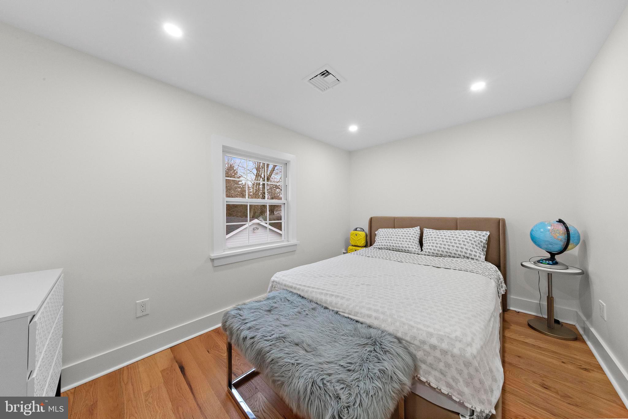 11 Hendrickson Road Lawrenceville, NJ 08648 - Photo 21 of 38