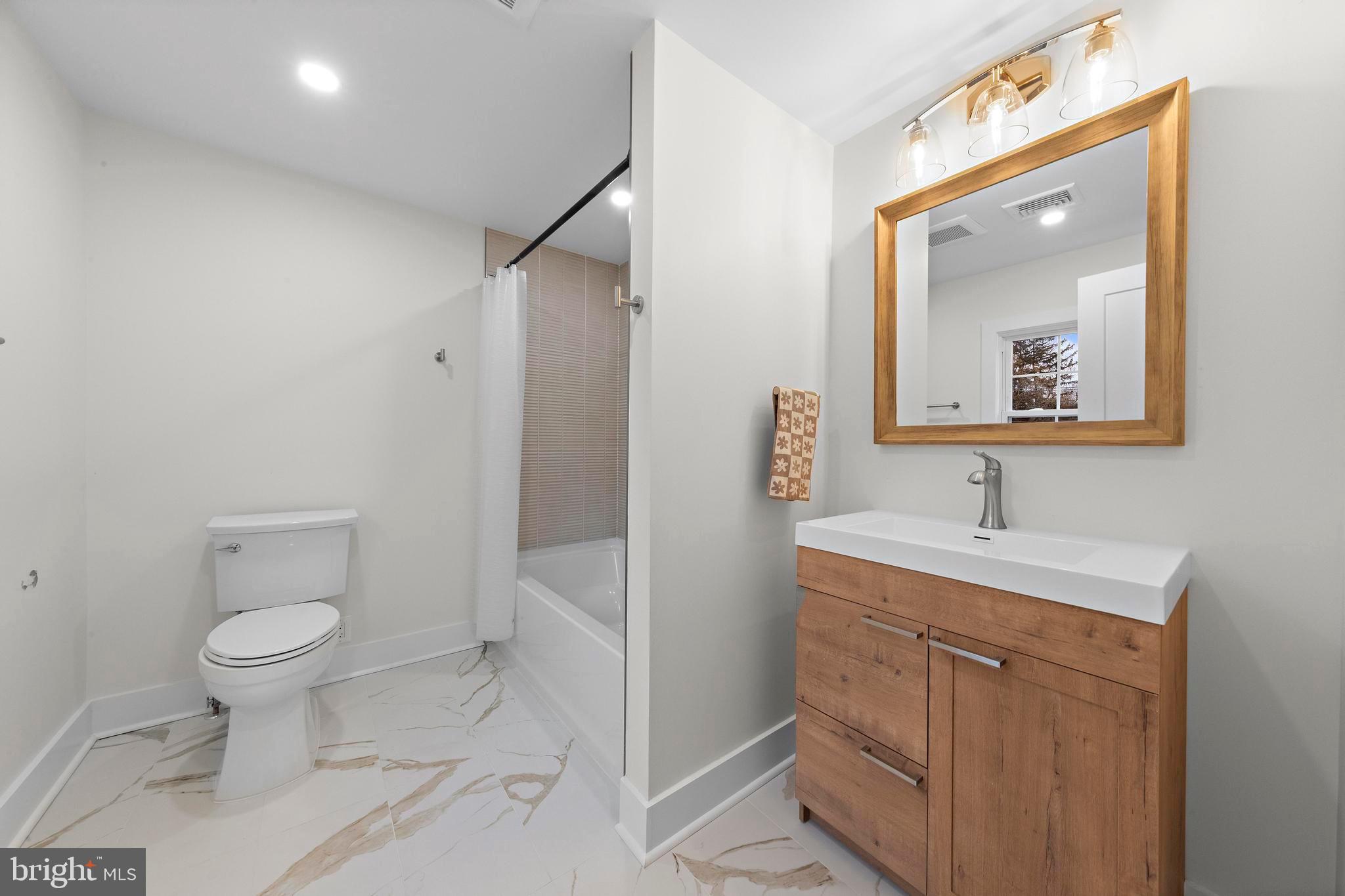 11 Hendrickson Road Lawrenceville, NJ 08648 - Photo 22 of 38