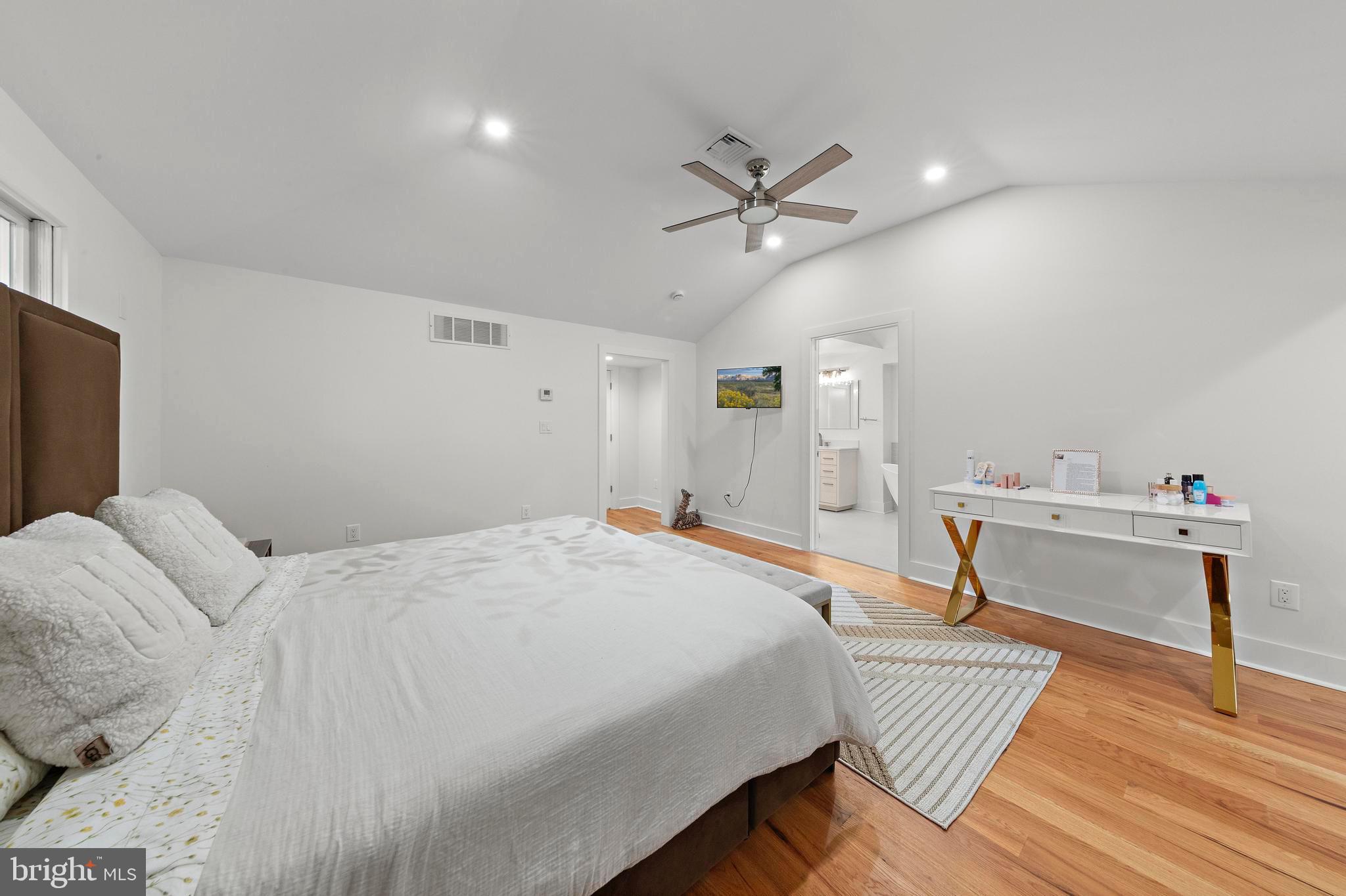 11 Hendrickson Road Lawrenceville, NJ 08648 - Photo 25 of 38