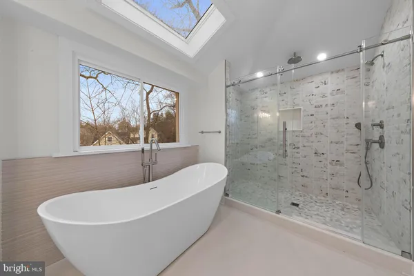 $899,000 | 11 Hendrickson Road, Lawrenceville, NJ 08648