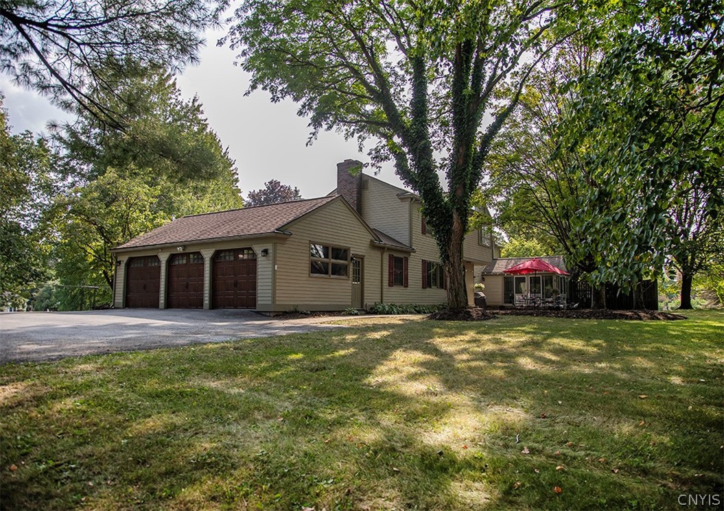 7859 Cahill Road Manlius, NY 13104 - Photo 3 of 43