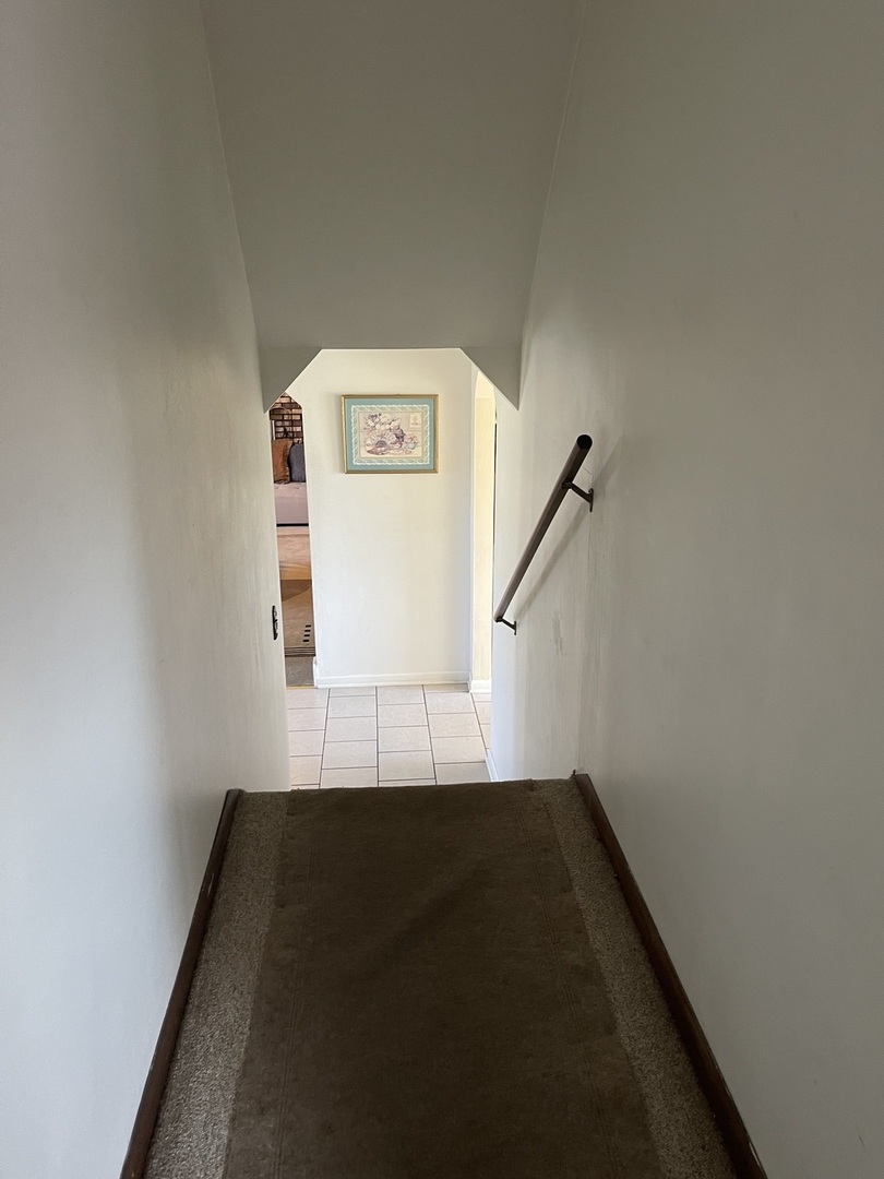 6602 Wander Way Cary, IL 60013 - Photo 28 of 45 a view of entryway