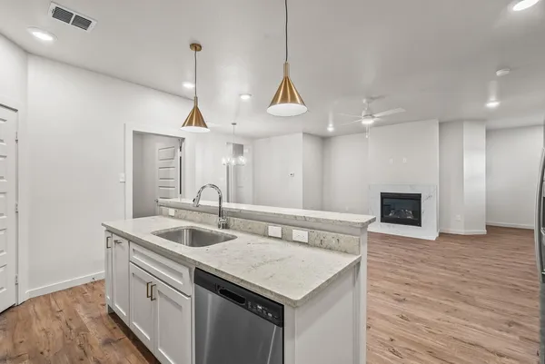 $1,850 | 10918 Albany Avenue, Lubbock, TX 79424