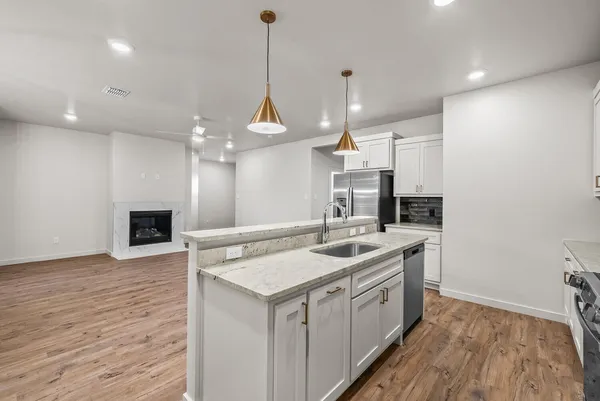 $1,850 | 10918 Albany Avenue, Lubbock, TX 79424