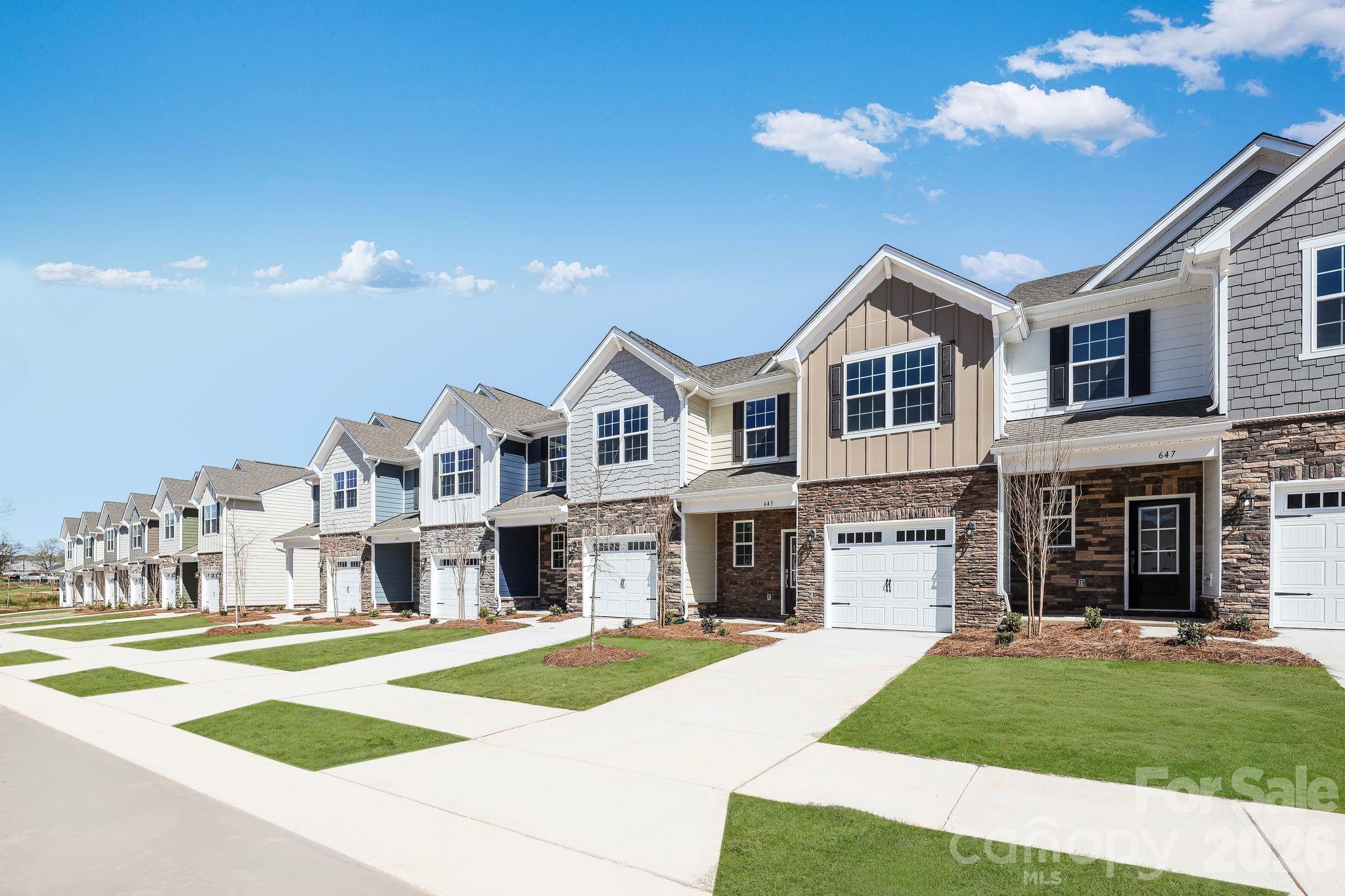 643 Sparano Loop York, SC 29745 - Photo 2 of 15