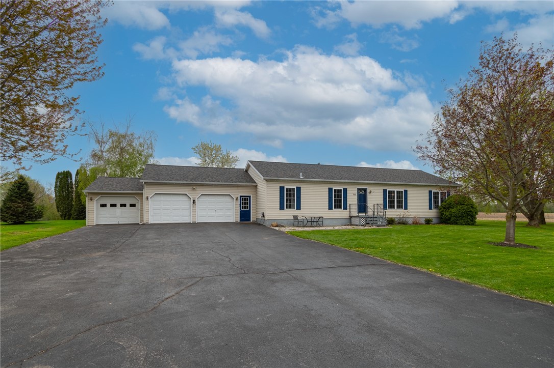 588 Marshall Road Fayette, NY 14456 - Photo 3 of 37