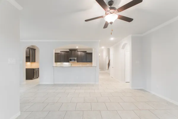 $3,750 | 11 Sawbridge Circle, The Woodlands, TX 77389