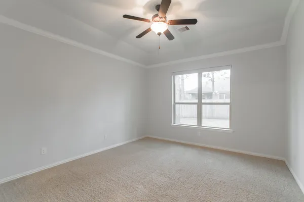 $3,750 | 11 Sawbridge Circle, The Woodlands, TX 77389