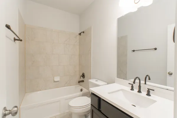 $3,750 | 11 Sawbridge Circle, The Woodlands, TX 77389