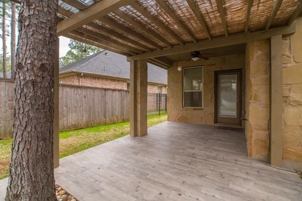 $3,750 | 11 Sawbridge Circle, The Woodlands, TX 77389