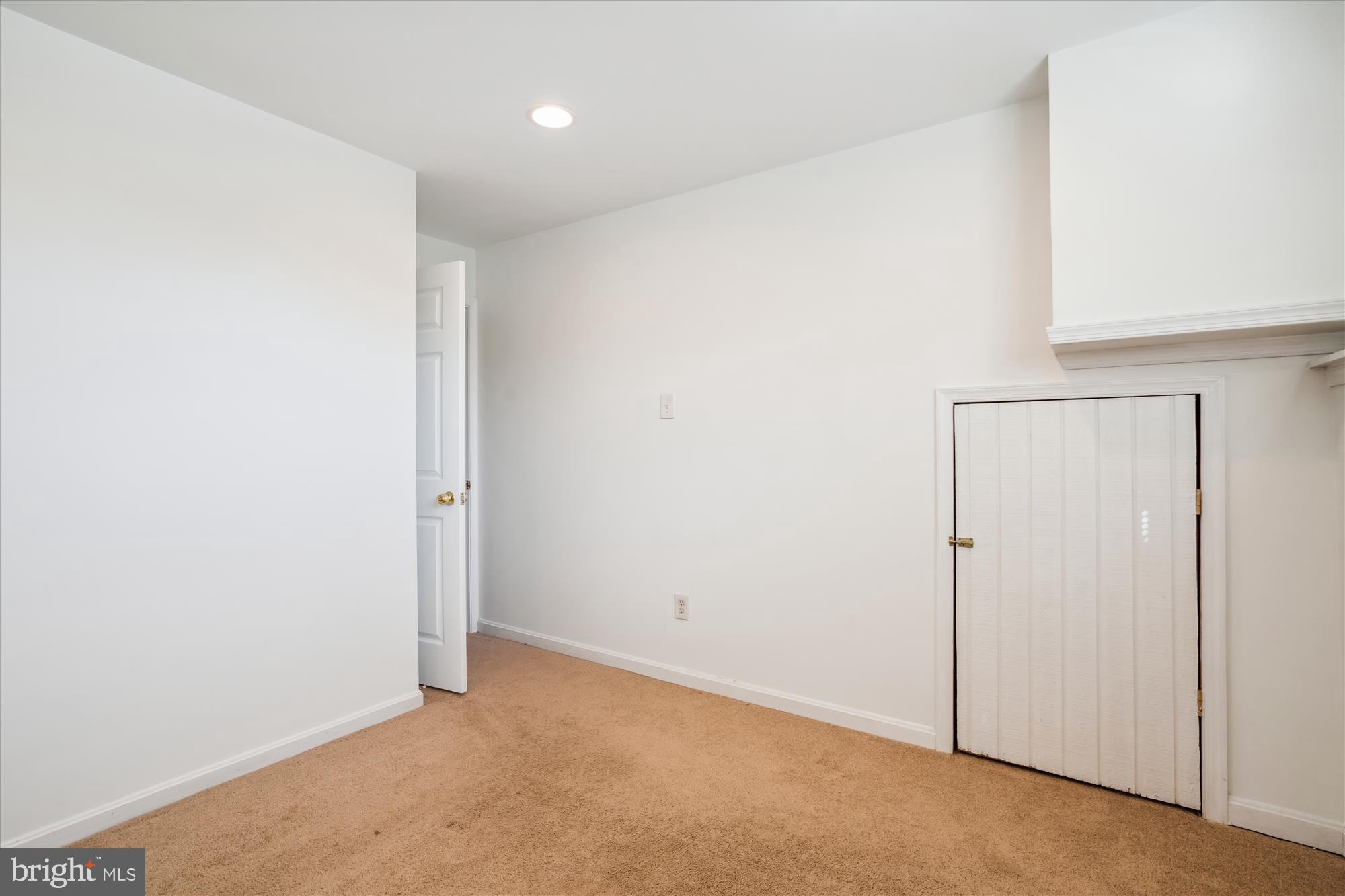7224 Solar Walk Columbia, MD 21046 - Photo 55 of 65 Bedroom