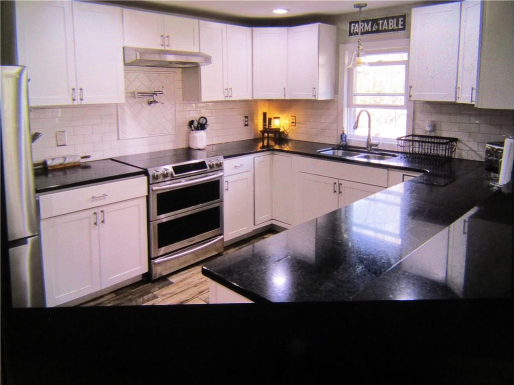 135 Mennonite Camp Road Mount Pleasant, PA 15666 - Photo 14 of 37