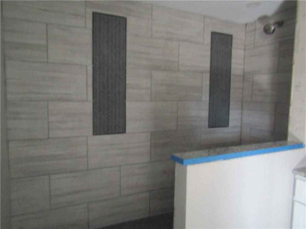 135 Mennonite Camp Road Mount Pleasant, PA 15666 - Photo 32 of 37 master bath