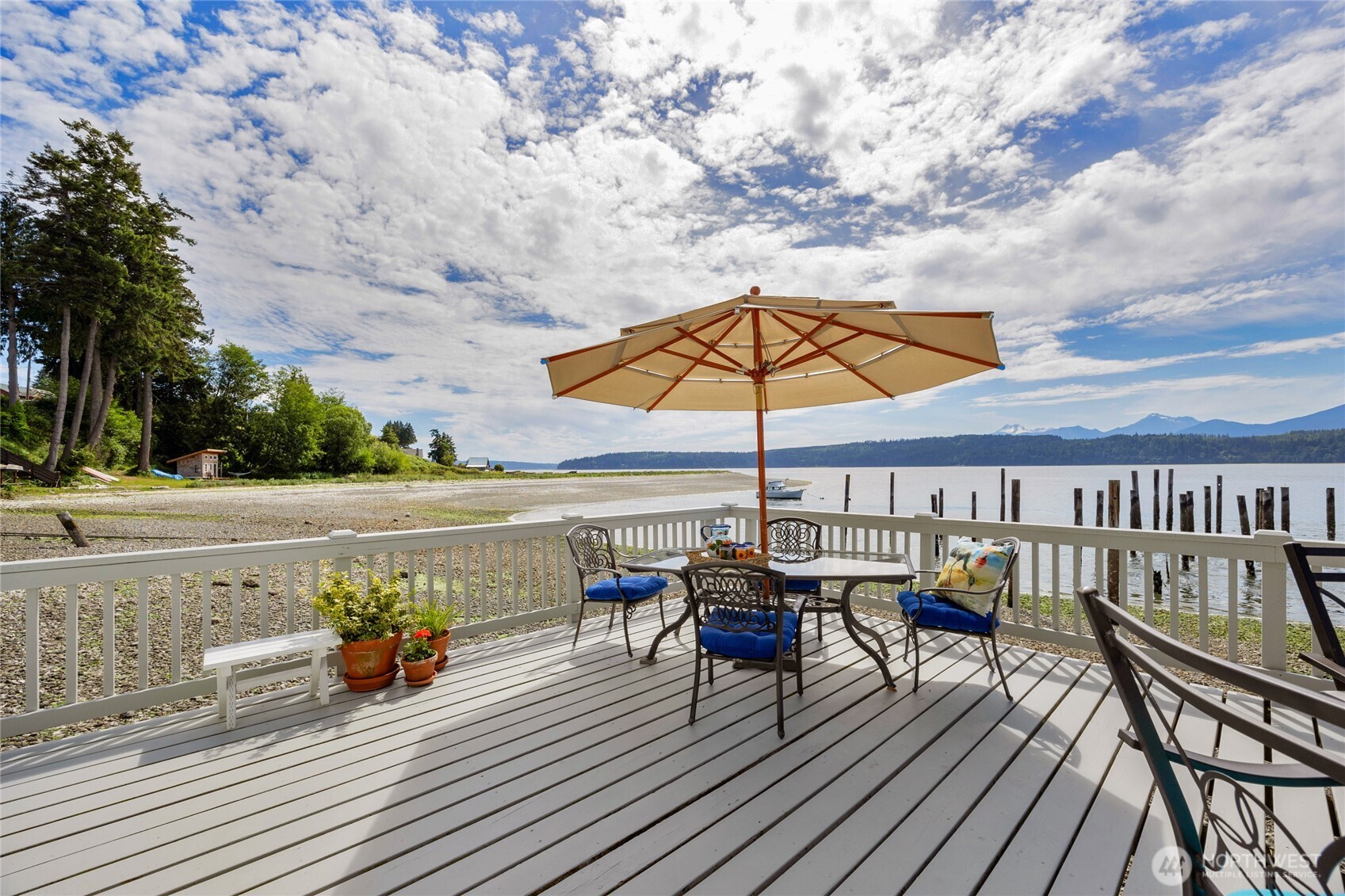 17257 Olympic View Road Northwest Silverdale, WA 98383 - Photo 8 of 38