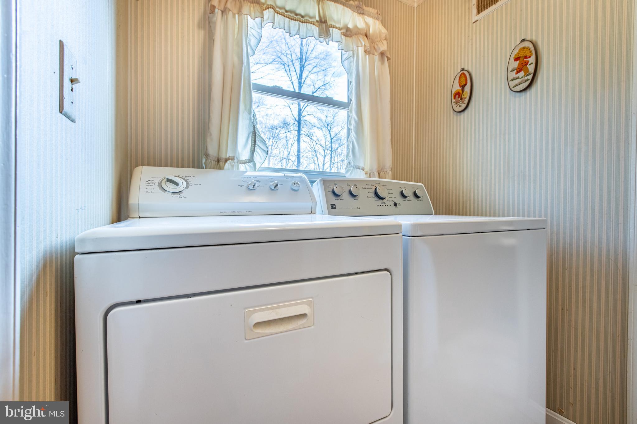 108 Carnoustie Road Dover, DE 19904 - Photo 23 of 39 Main floor laundry room