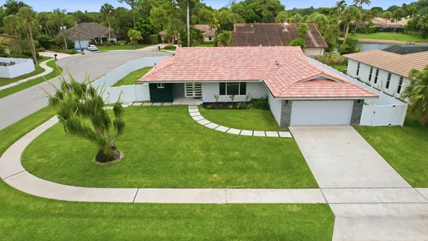 $6,500 | 398 Northwest 22nd Avenue, Boca Raton, FL 33486