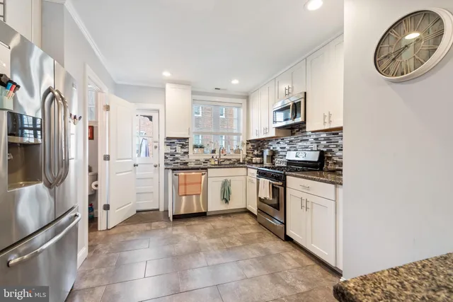 $2,675 | 3902 Hudson Street, Baltimore, MD 21224