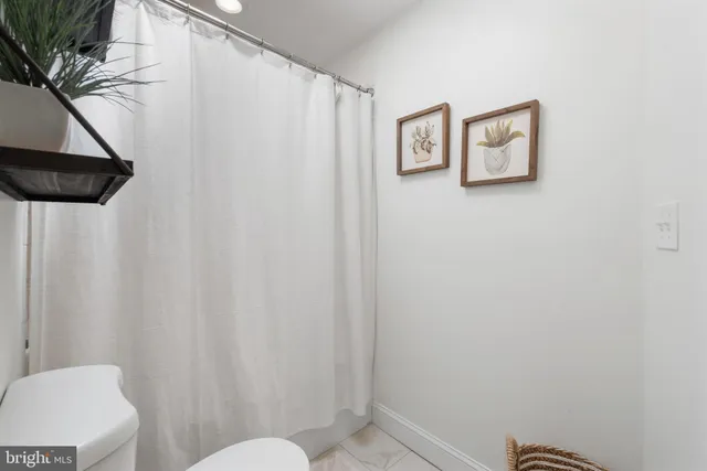 $2,675 | 3902 Hudson Street, Baltimore, MD 21224