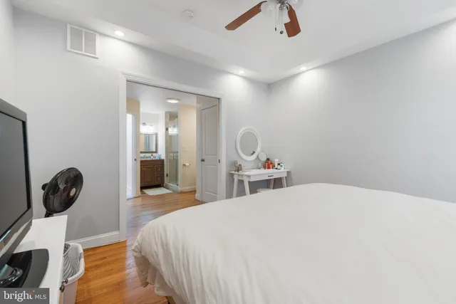 $2,675 | 3902 Hudson Street, Baltimore, MD 21224