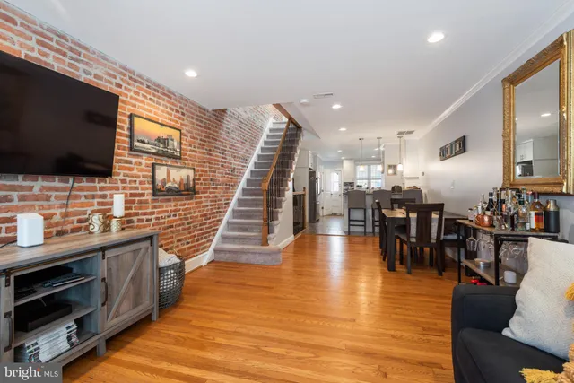 $2,675 | 3902 Hudson Street, Baltimore, MD 21224