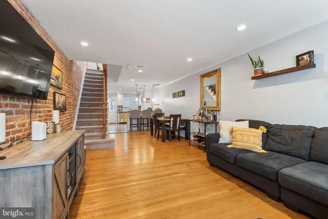 $2,675 | 3902 Hudson Street, Baltimore, MD 21224