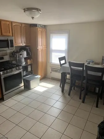 $2,300 | 1133 Commerce Avenue, Union, NJ 07083