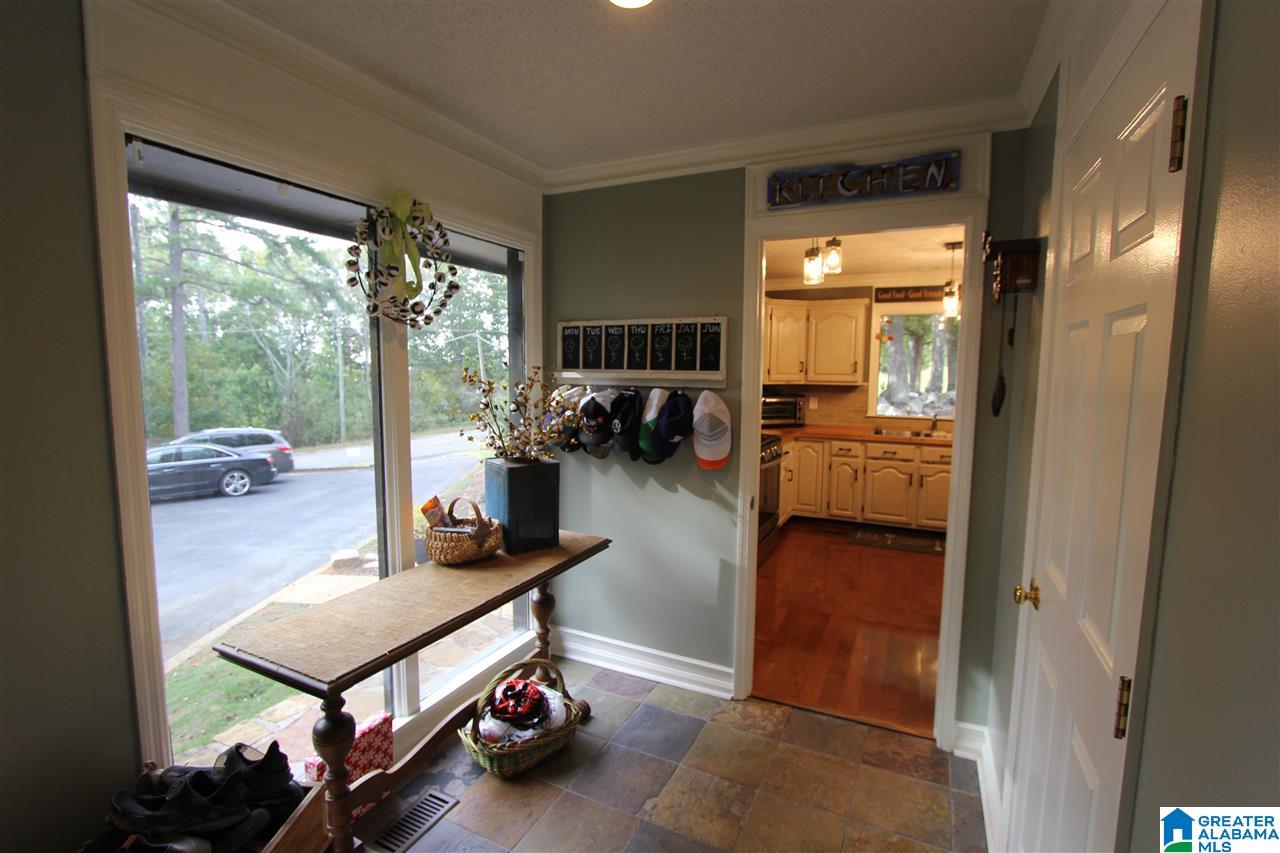 901 Hillyer High Road Anniston, AL 36207 - Photo 12 of 50