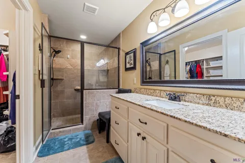 $275,000 | 2054 Rowcliff Avenue, Port Allen, LA 70767