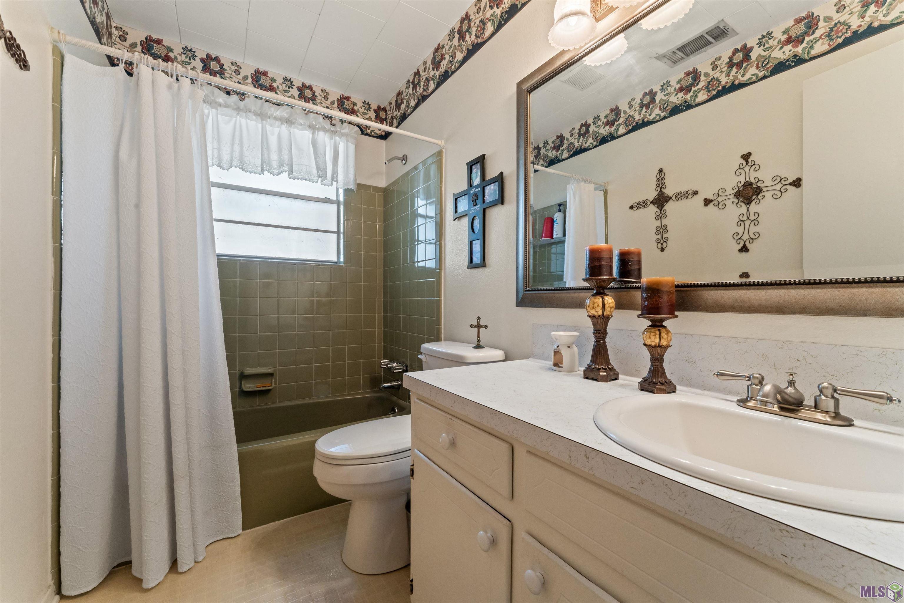 2054 Rowcliff Avenue Port Allen, LA 70767 - Photo 18 of 24