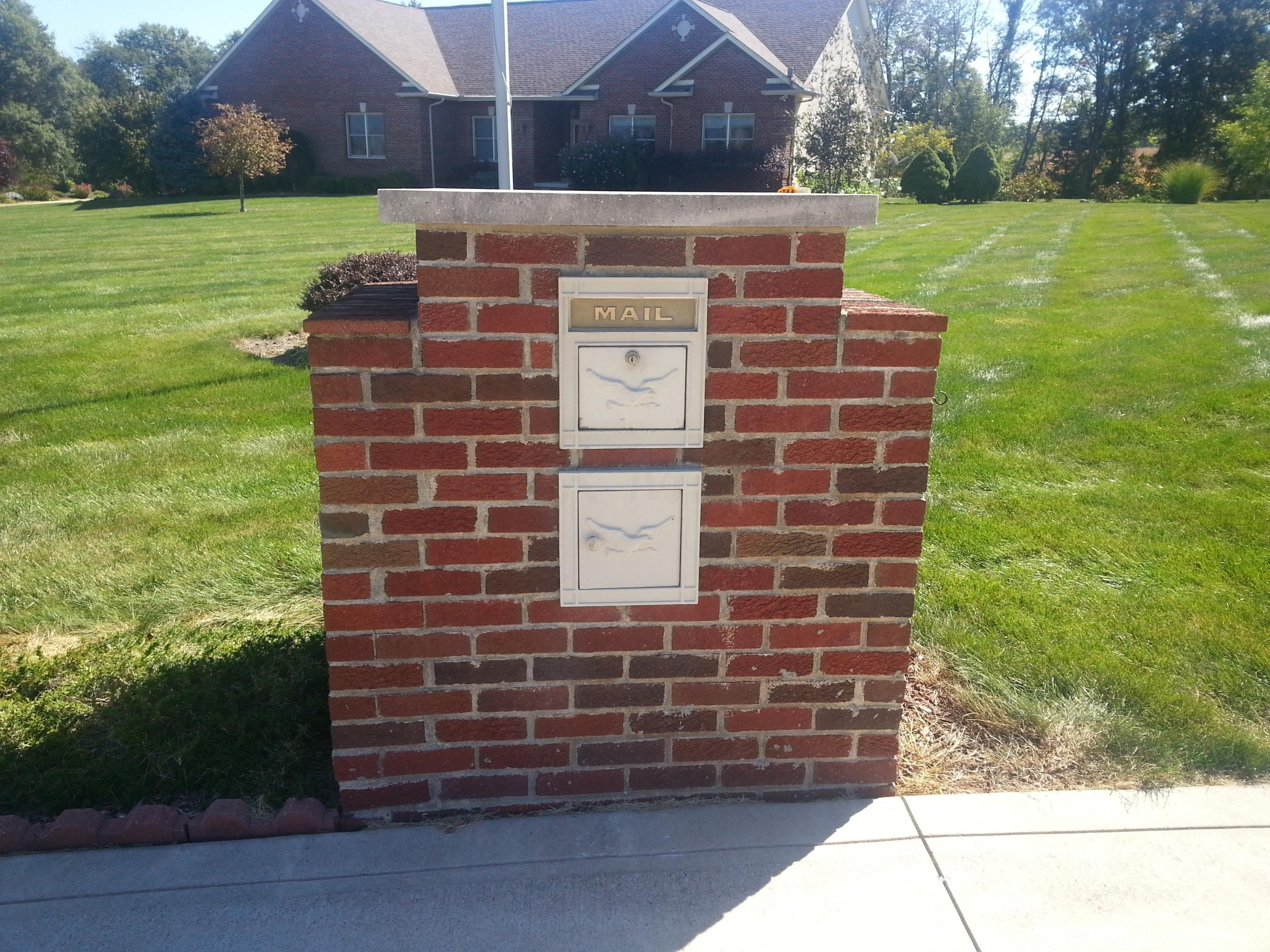 5768 Waterloo Road Northwest Canal Winchester, OH 43110 - Photo 7 of 37