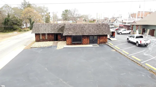 $2,000 | 120 Ann Street, Pickens, SC 29671