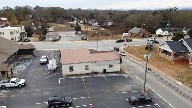 $2,000 | 120 Ann Street, Pickens, SC 29671