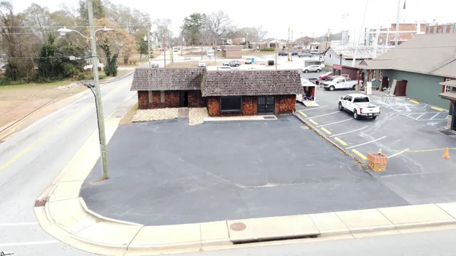 $2,000 | 120 Ann Street, Pickens, SC 29671