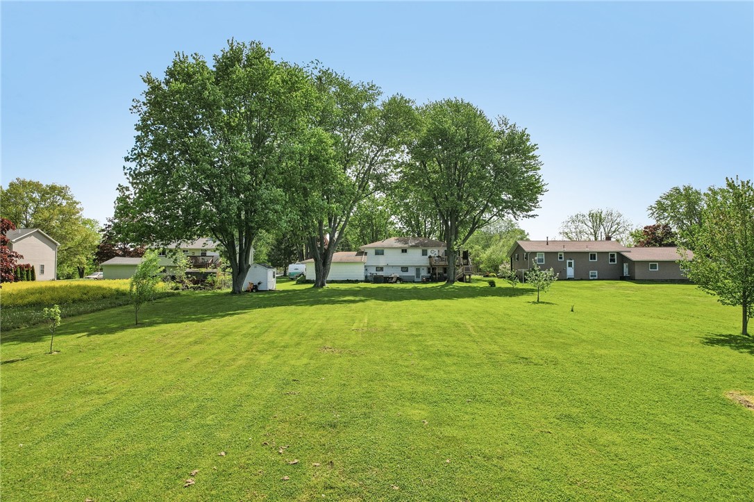 301 Bennett Road Parma, NY 14468 - Photo 12 of 50