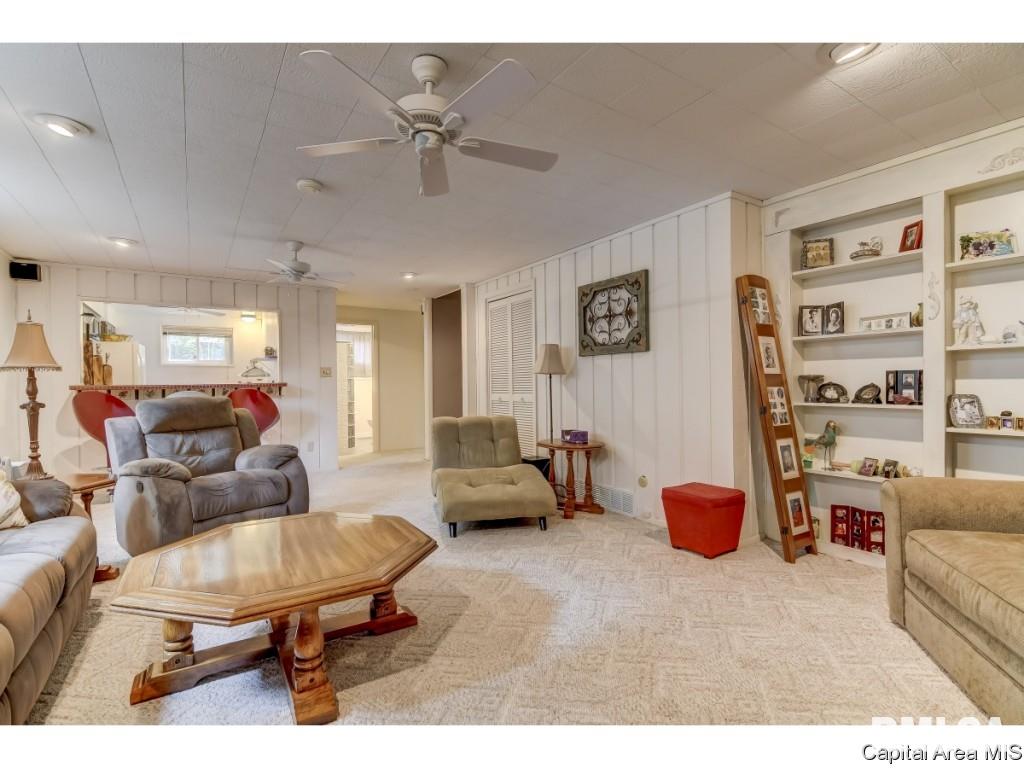 65 Lambert Lane Springfield, IL 62704 - Photo 18 of 35