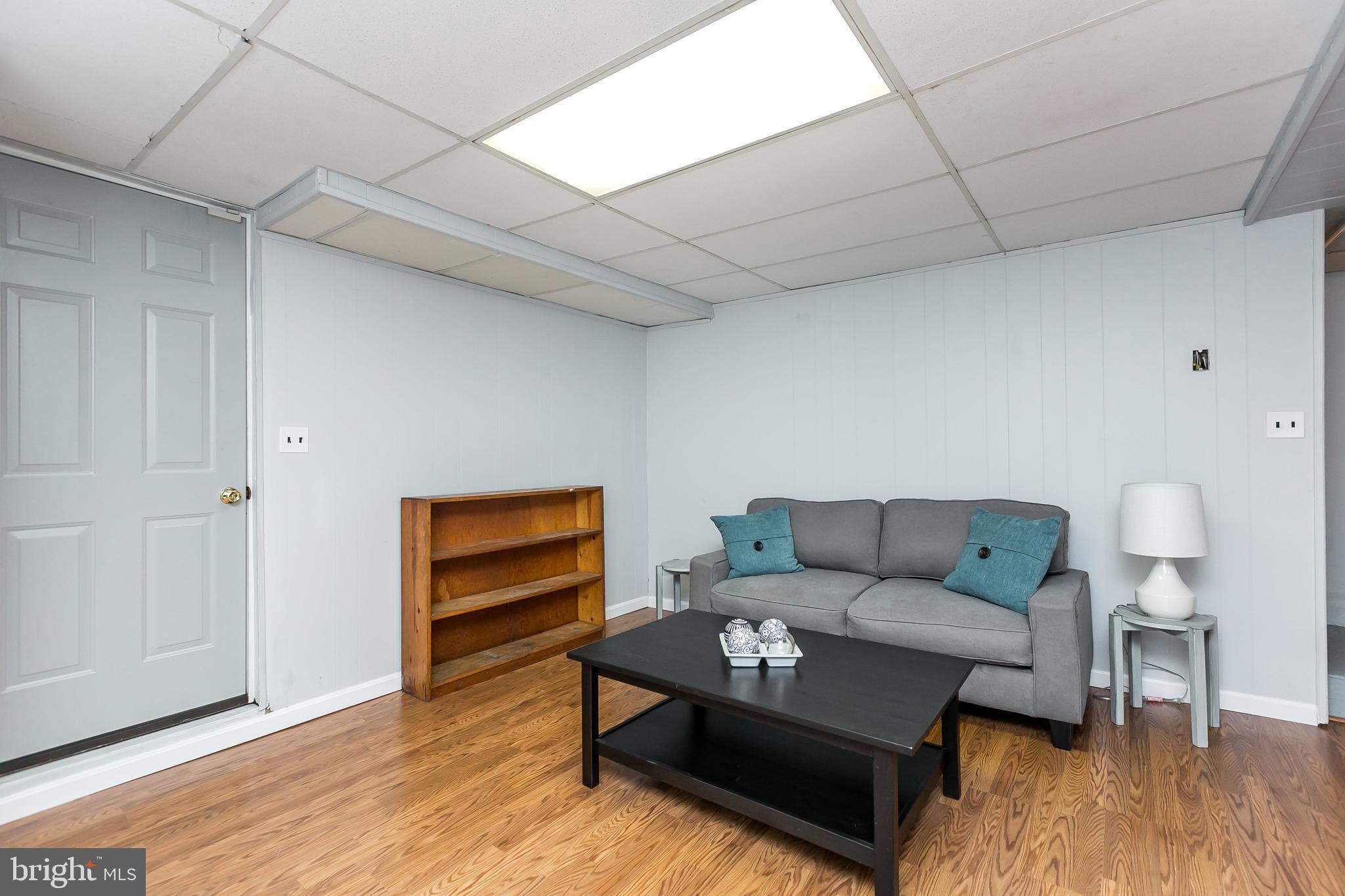 110 Hawthorn Road Baltimore, MD 21210 - Photo 39 of 61
