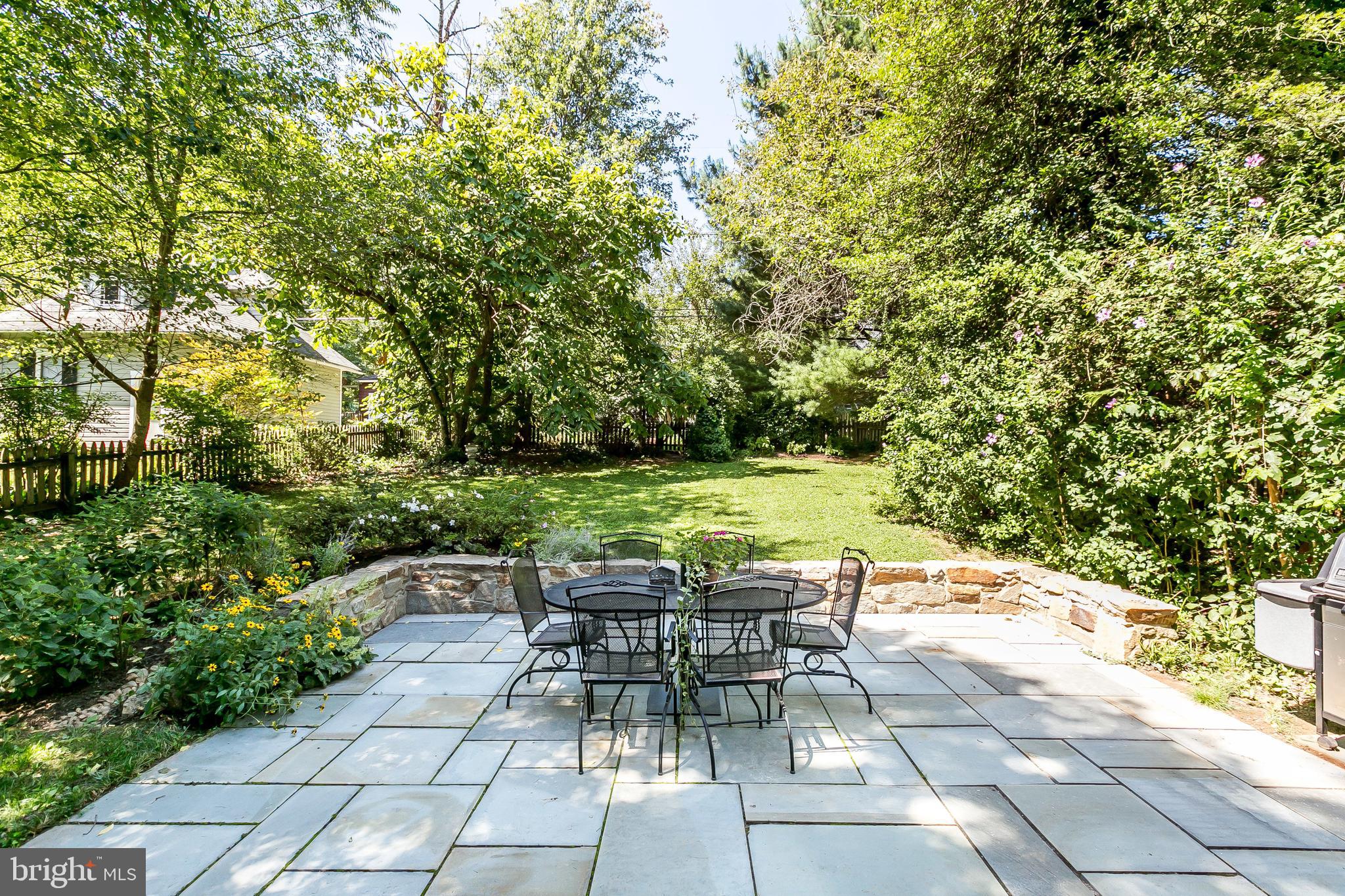 110 Hawthorn Road Baltimore, MD 21210 - Photo 44 of 61