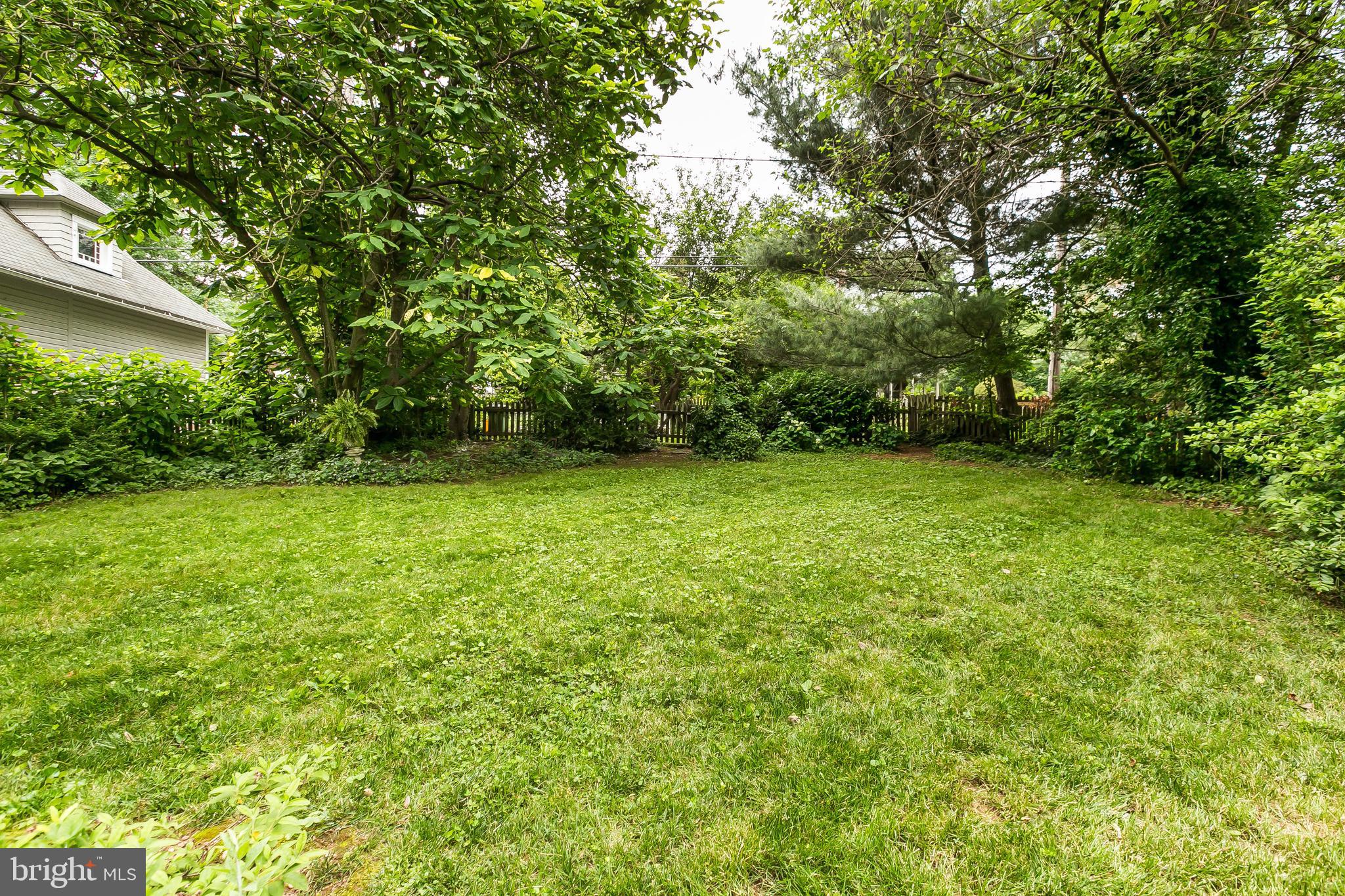 110 Hawthorn Road Baltimore, MD 21210 - Photo 47 of 61